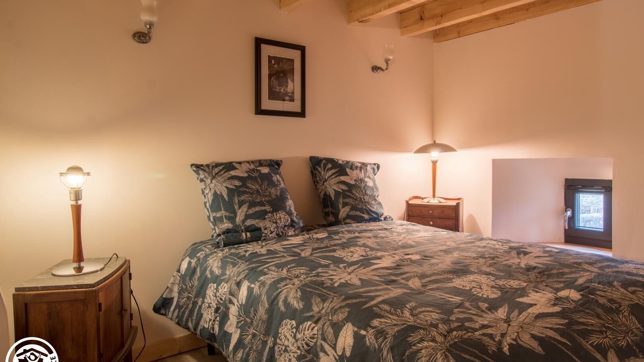 Photo of Bedroom in Manglieu