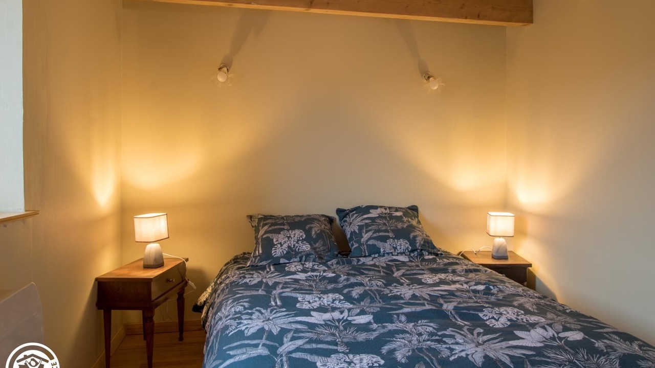 Photo of Bedroom in Manglieu
