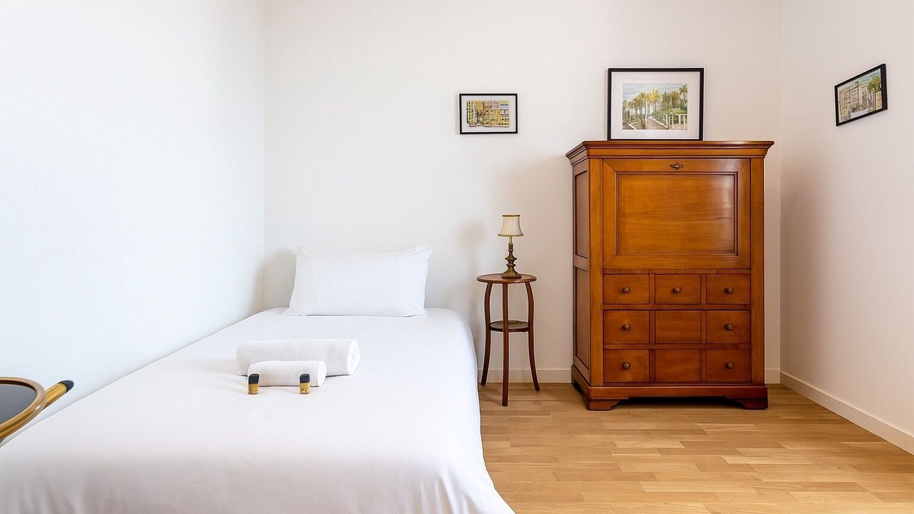 Photo of Bedroom in Chatillon