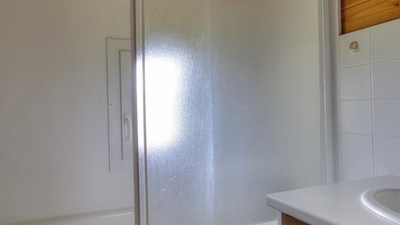 Photo of Bathroom in Saint Jacques des Arrets