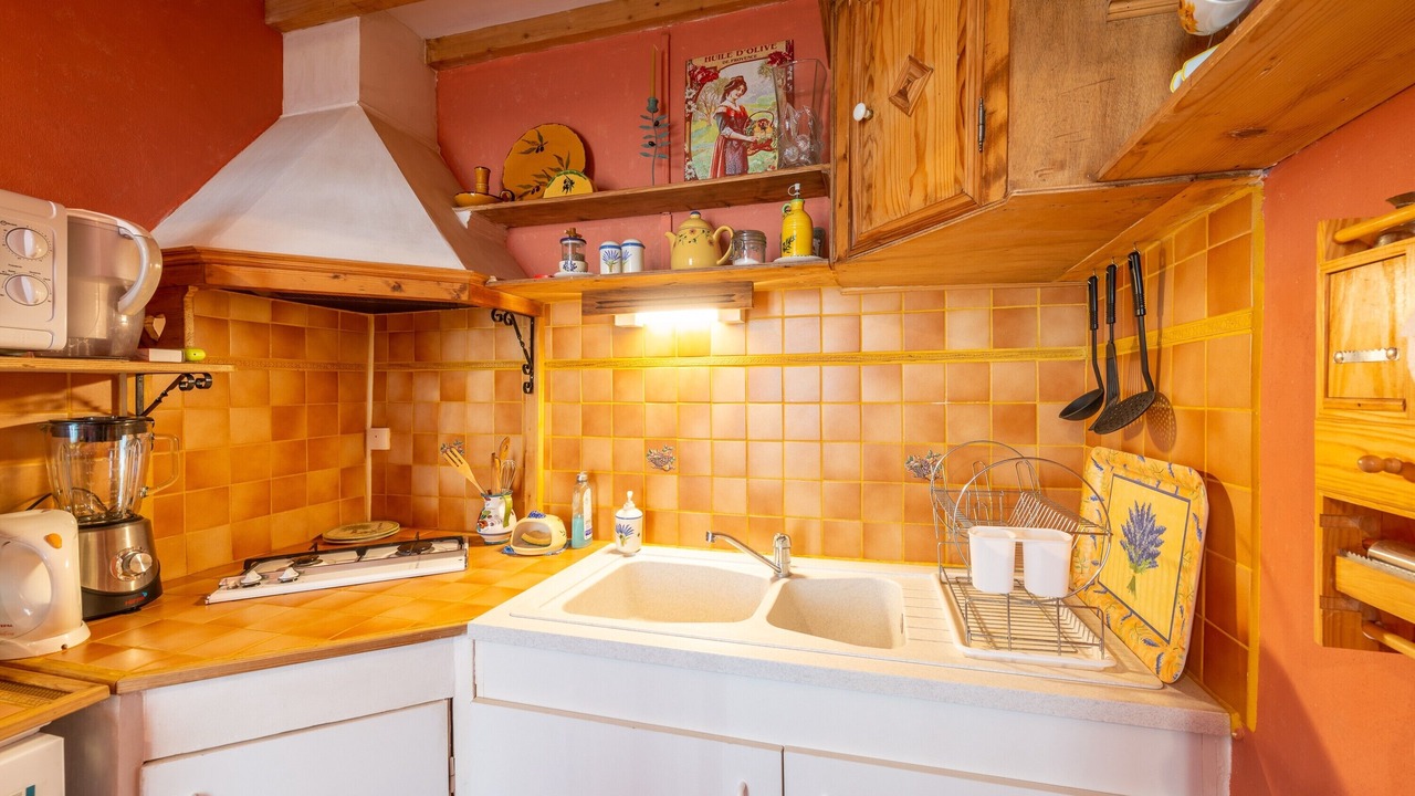 Photo of Kitchen in Nyons