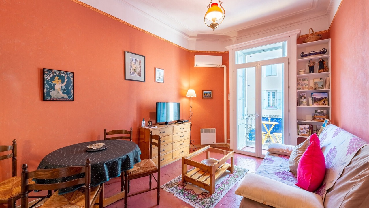 Photo of Livingroom in Nyons