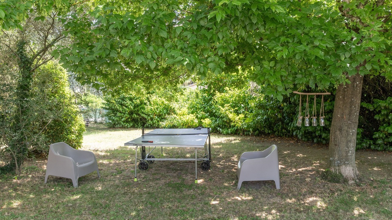 Photo of Outdoor in Vesseaux