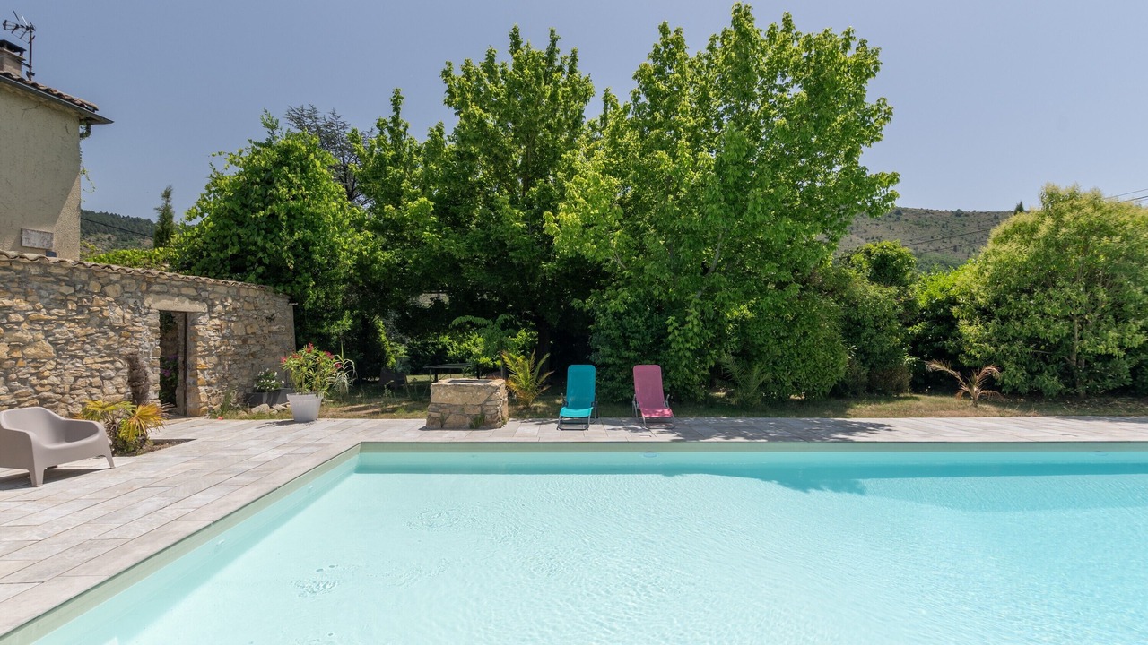 Photo of Outdoor in Vesseaux