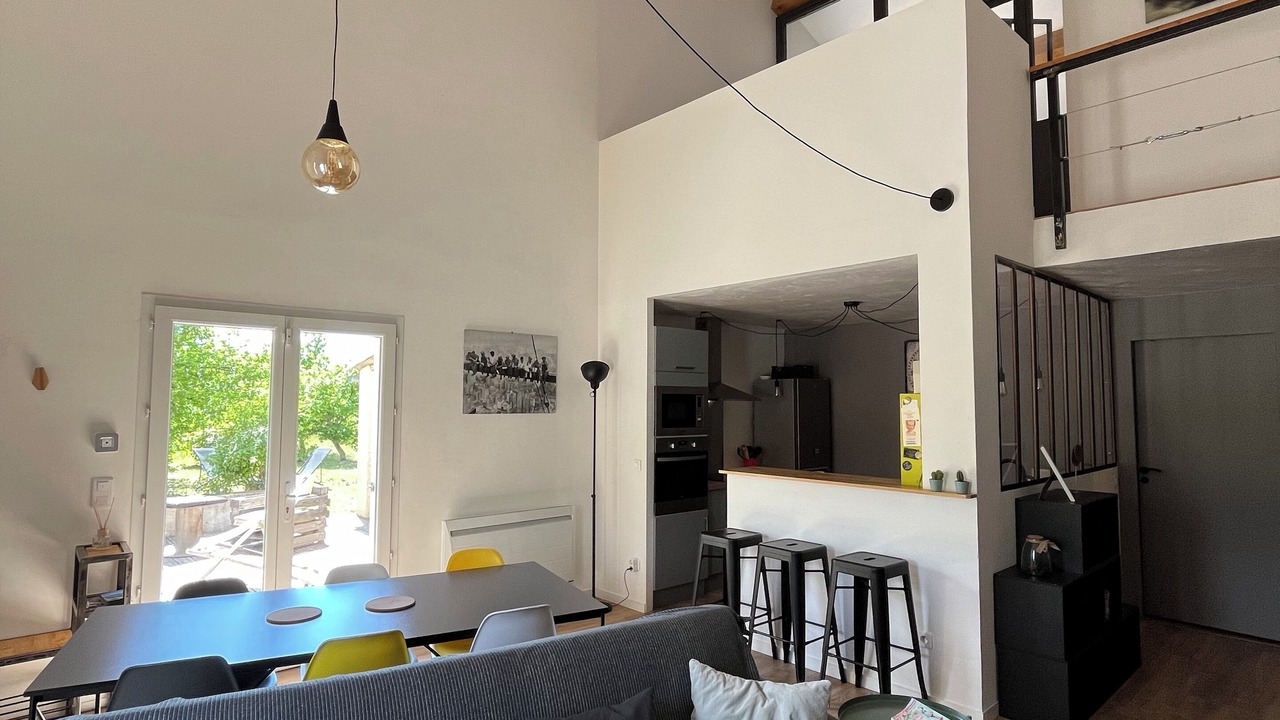 Photo of Livingroom in Sault