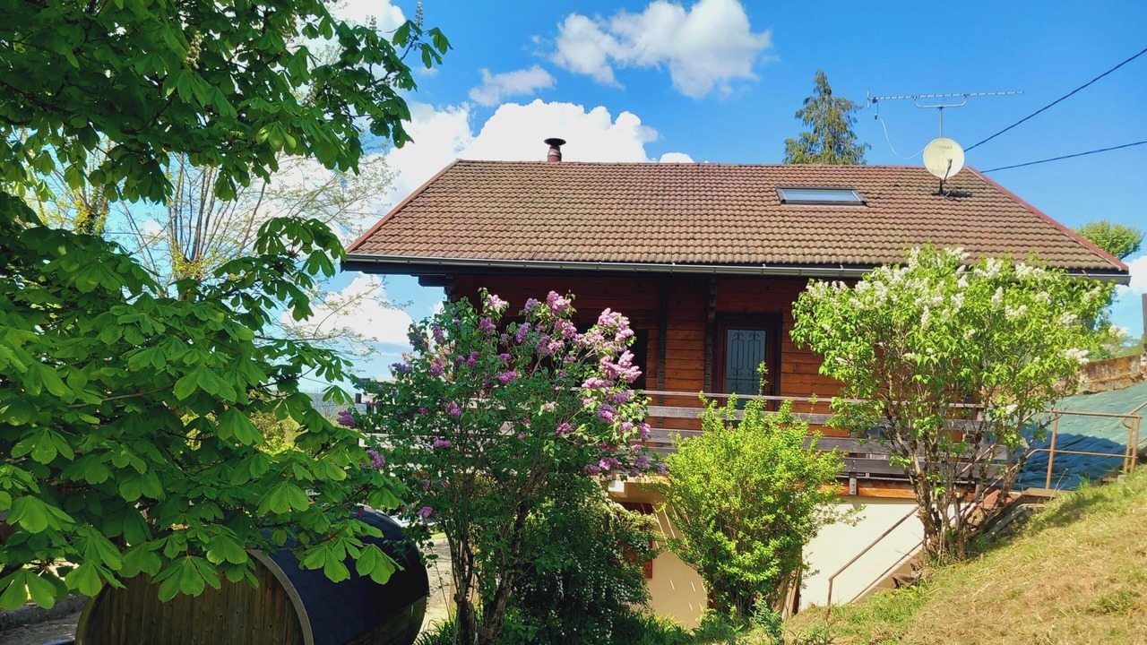 Photo of Outdoor in Doucier
