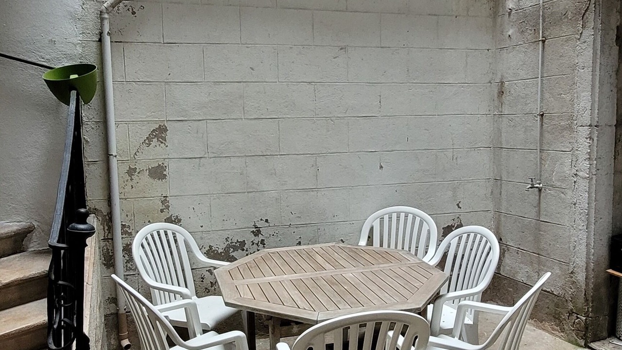 Photo of Patio Balcony in Tournus