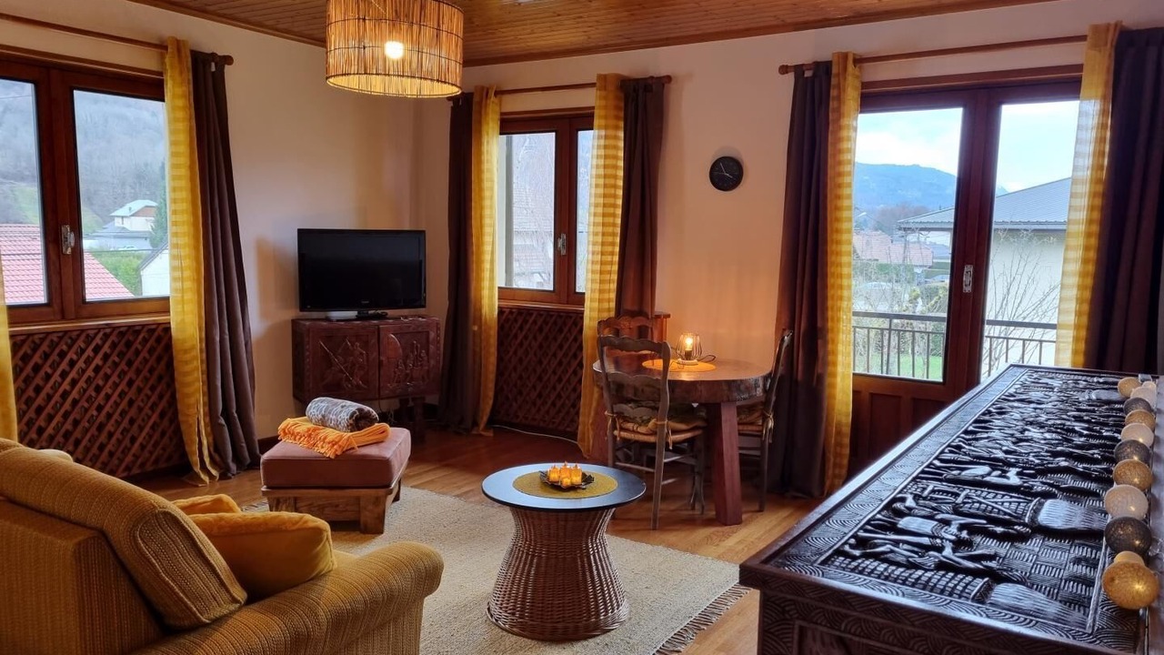 Photo of Livingroom in Gilly-sur-Isere