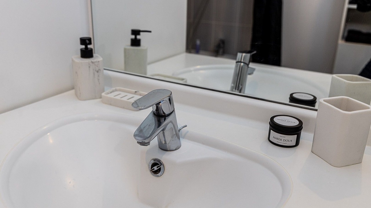 Photo of Bathroom in Orly