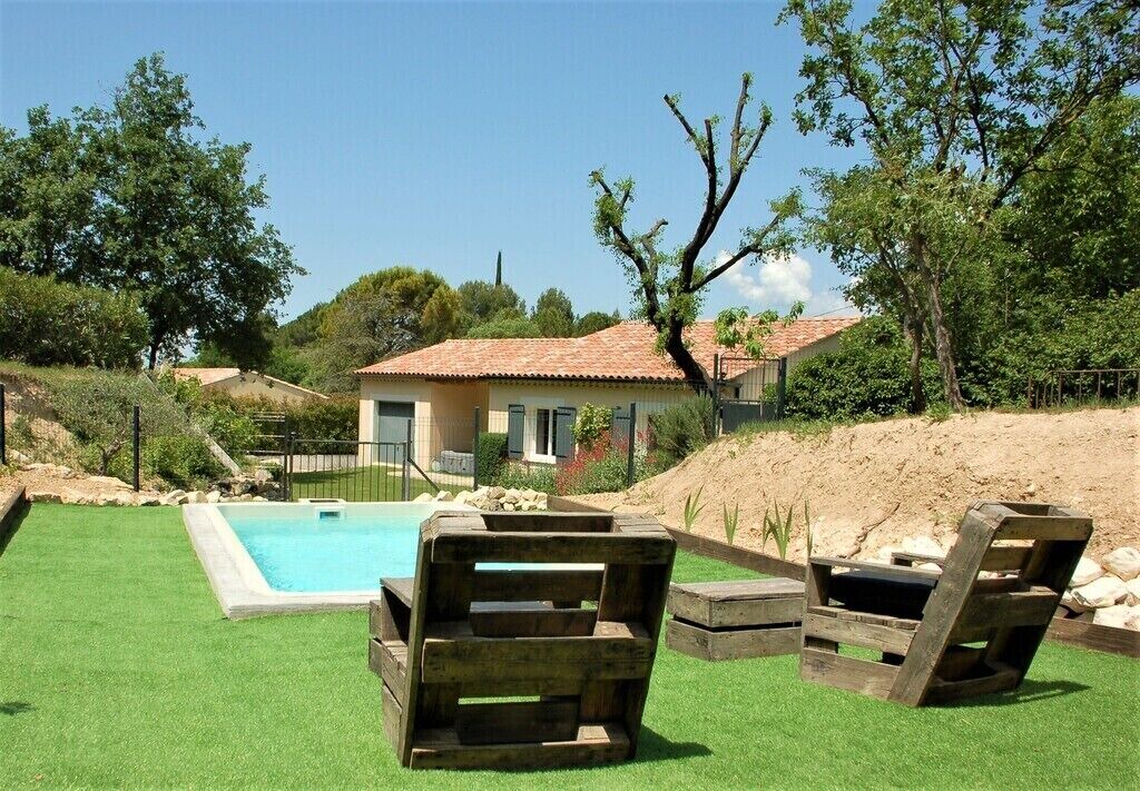 Photo of Outdoor in Malemort-du-Comtat