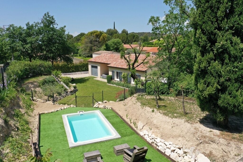 Photo of Outdoor in Malemort-du-Comtat