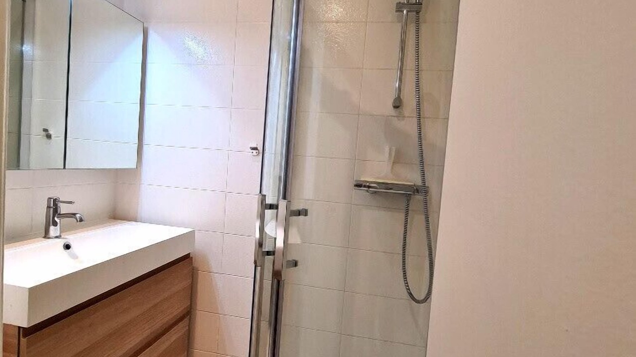 Photo of Bathroom in Louis Bertrand-Mirabeau-Semard