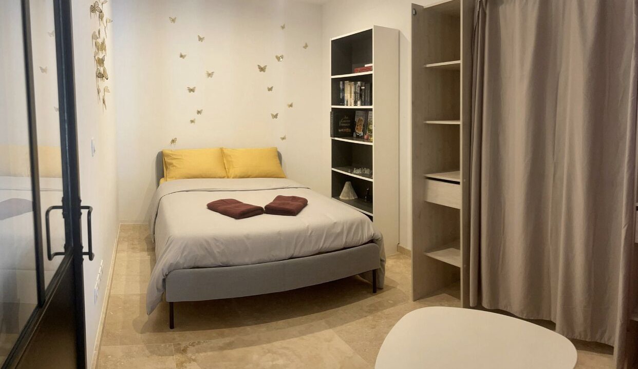 Photo of Bedroom in Caromb