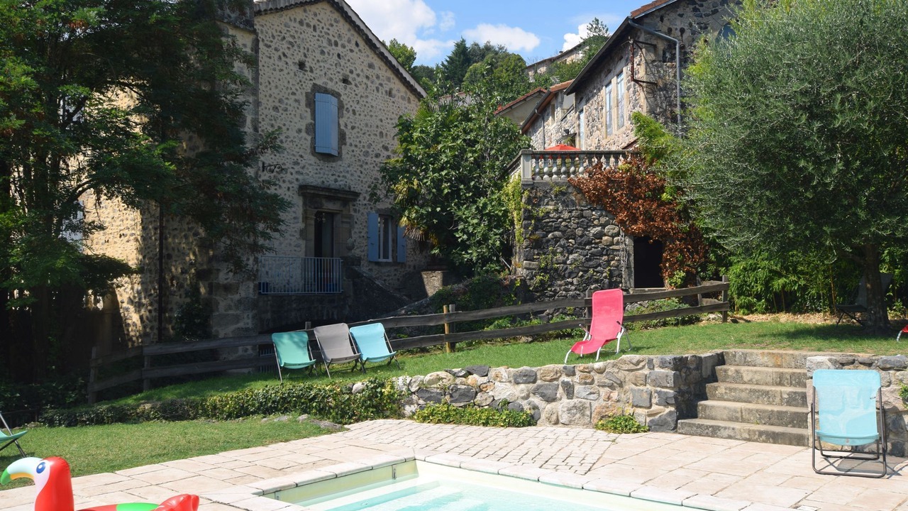 Photo of Outdoor in Pont-de-Labeaume