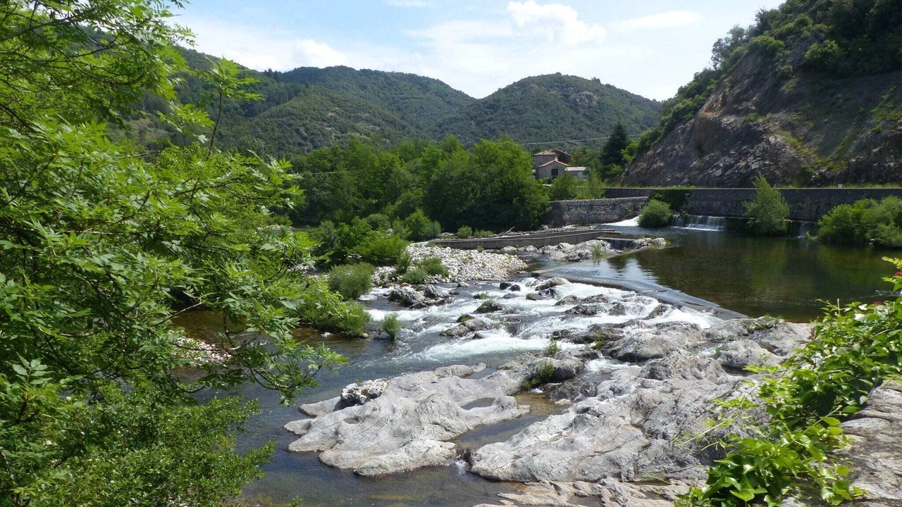 Photo of Others in Pont-de-Labeaume