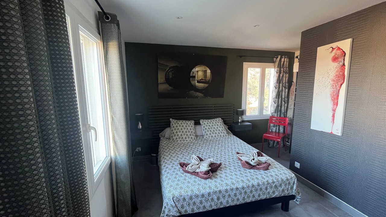 Photo of Bedroom in Blauvac