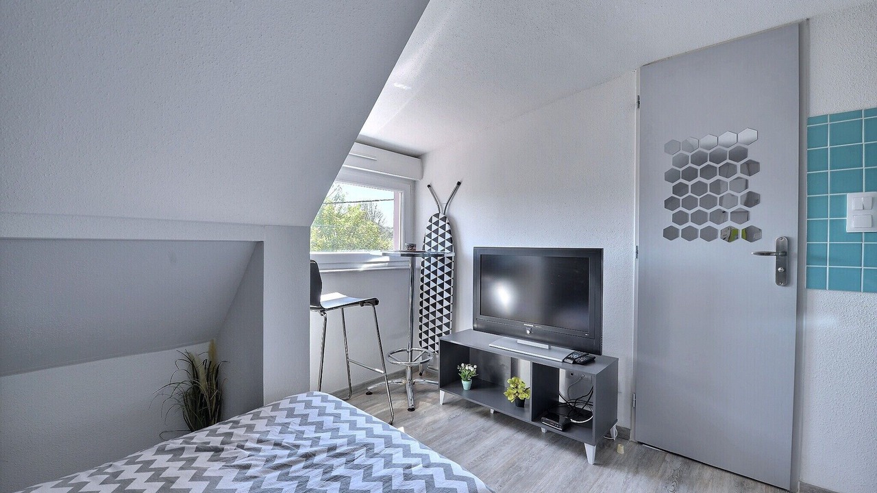 Photo of Bedroom in Exincourt