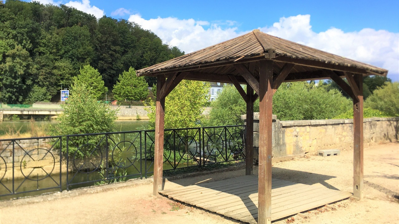 Photo of Outdoor in Exincourt
