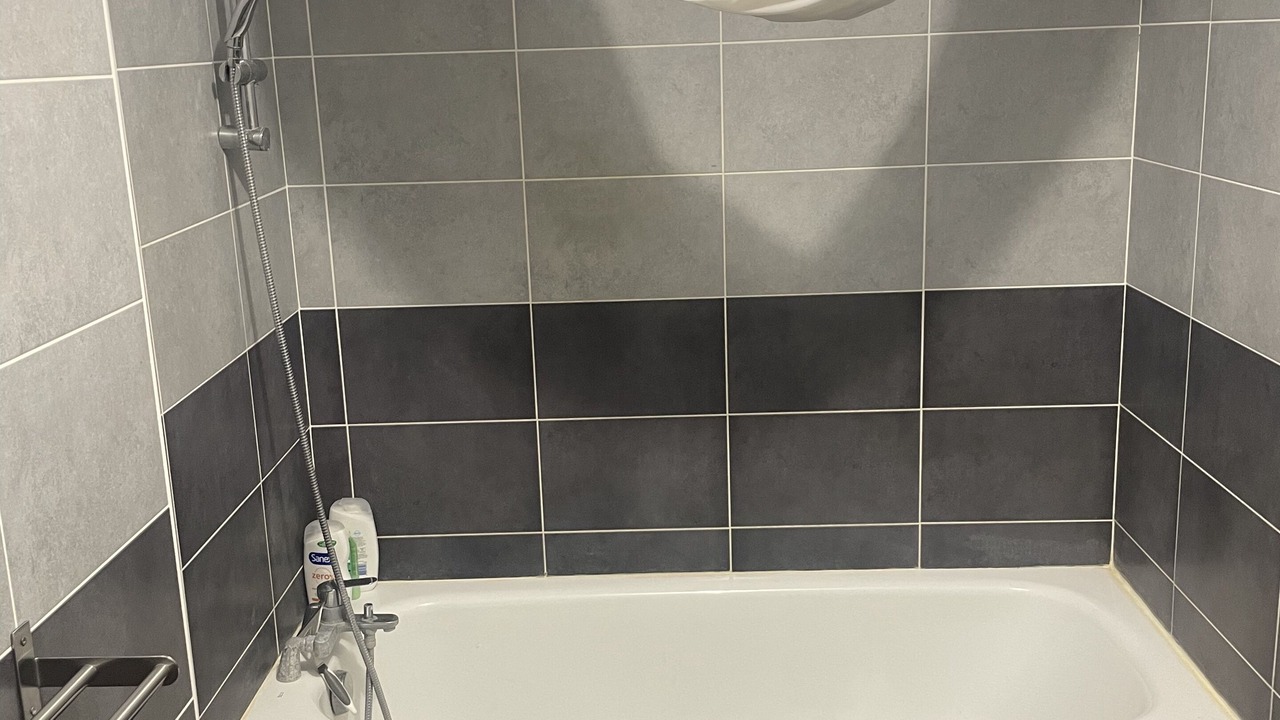 Photo of Bathroom in Ville-la-Grand