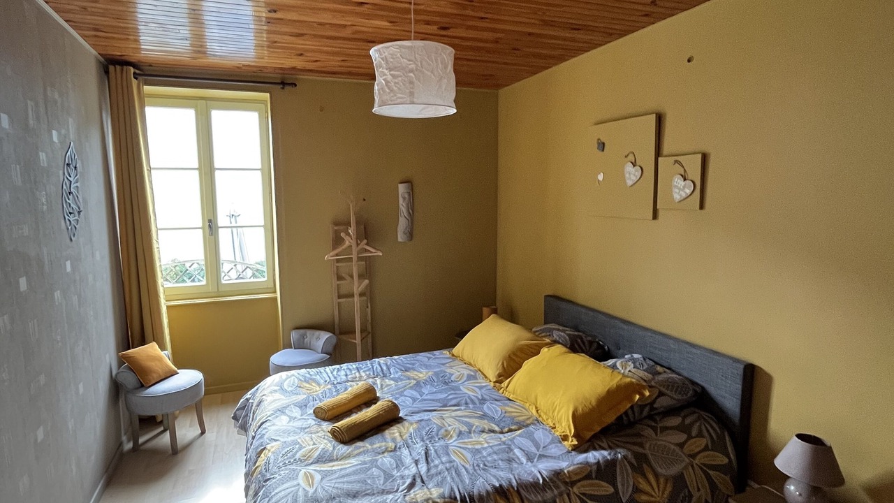 Photo of Bedroom in Saint-Marcelin-de-Cray