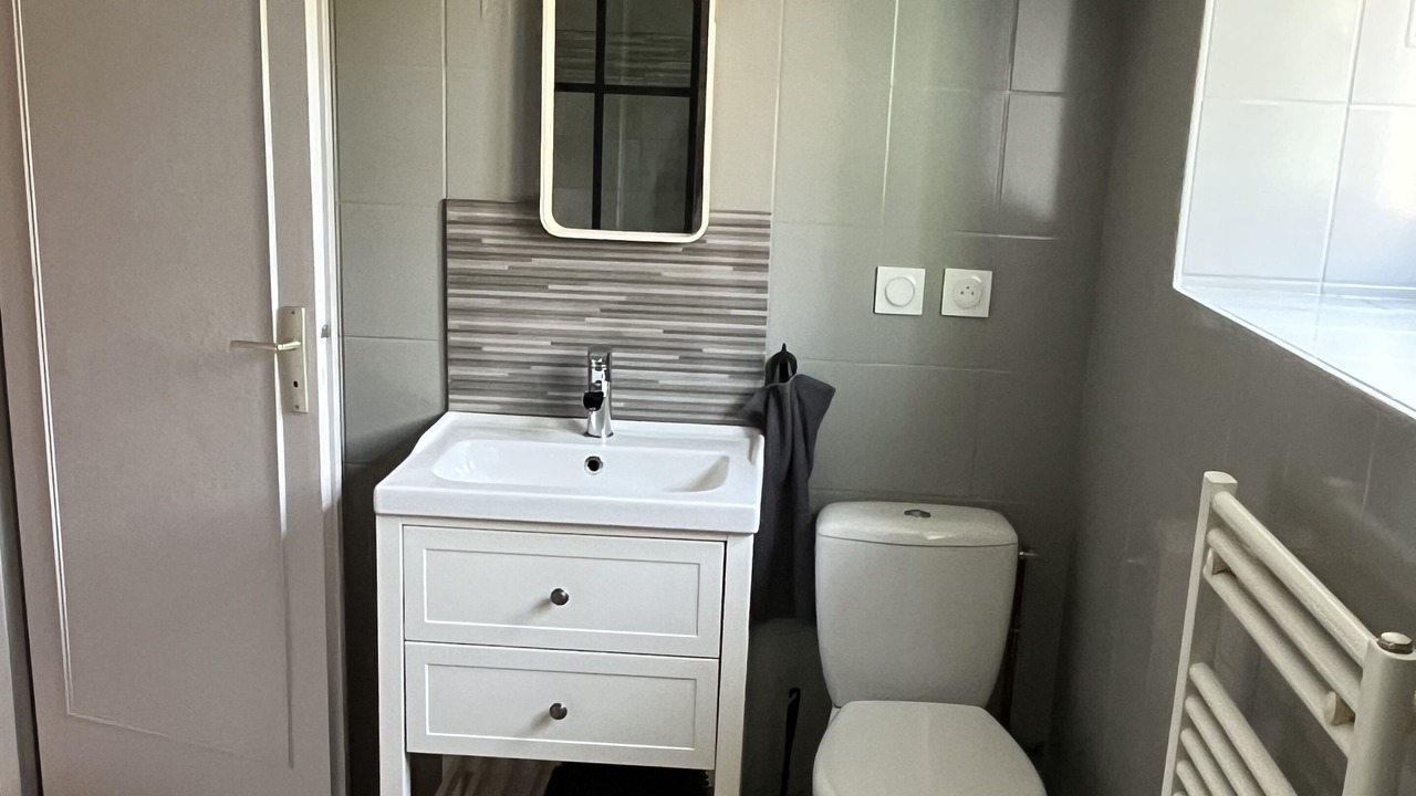 Photo of Bathroom in Saint-Marcelin-de-Cray