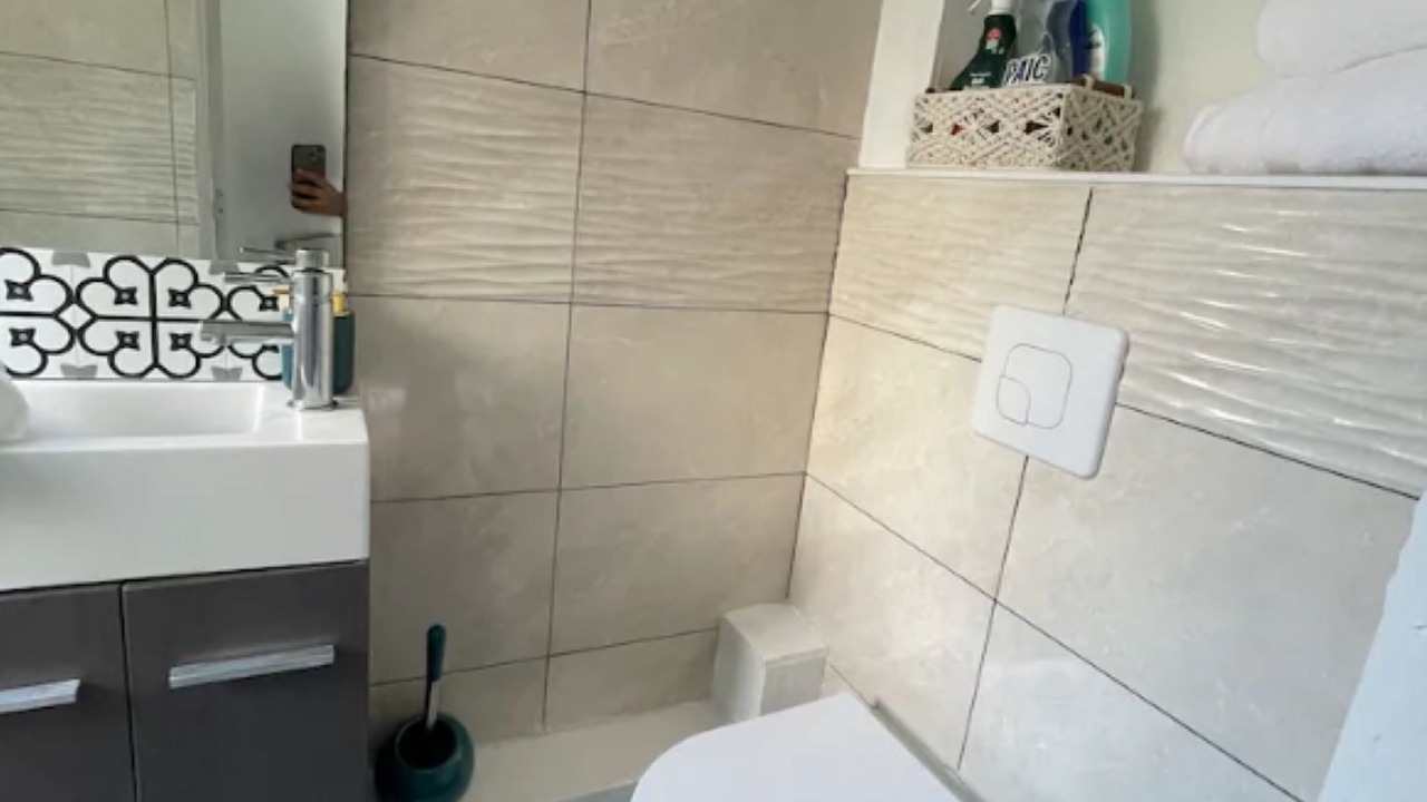 Photo of Bathroom in Antony