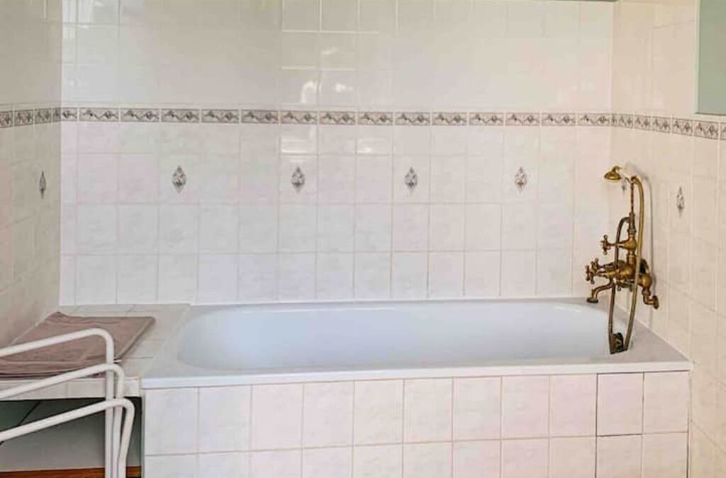 Photo of Bathroom in Domecy-sur-le-Vault