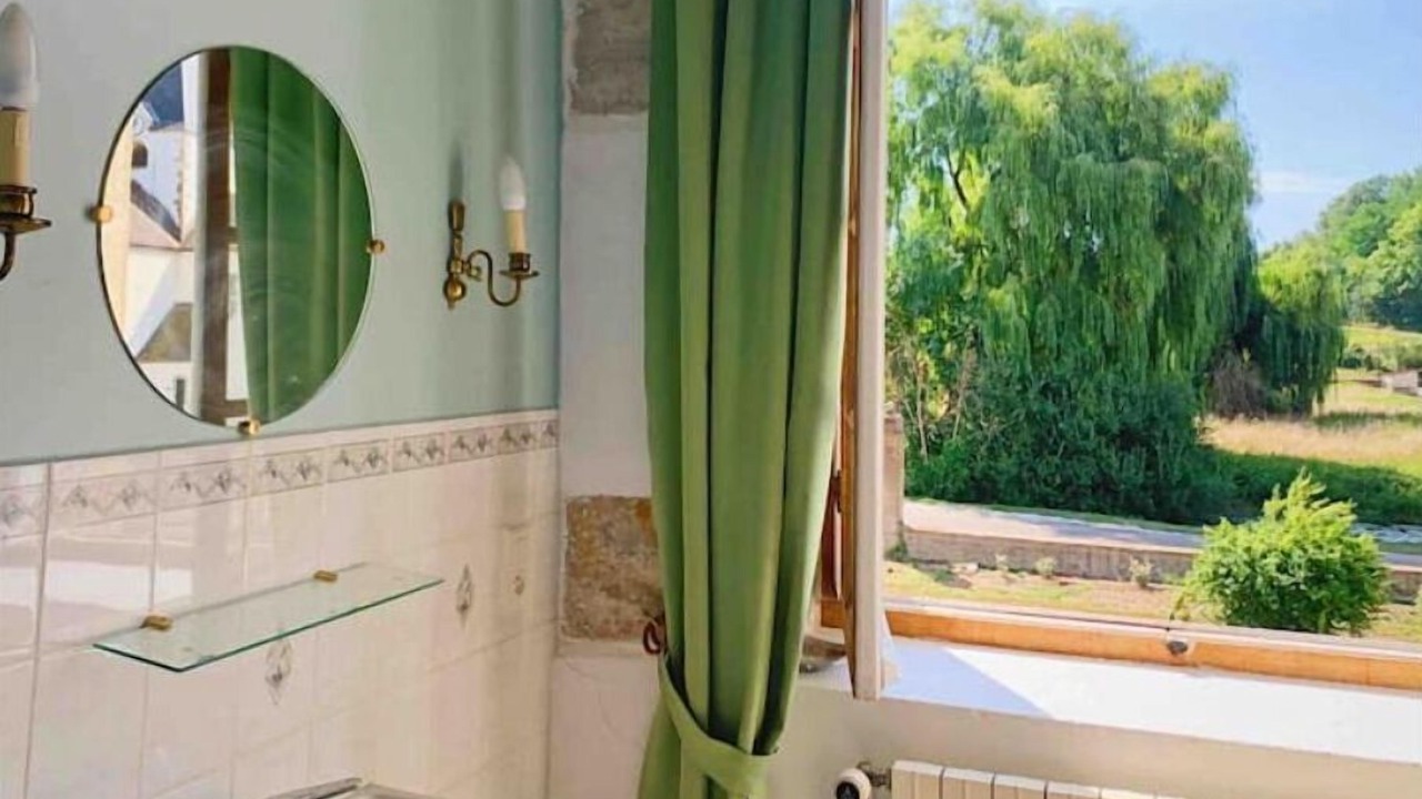 Photo of Bathroom in Domecy-sur-le-Vault