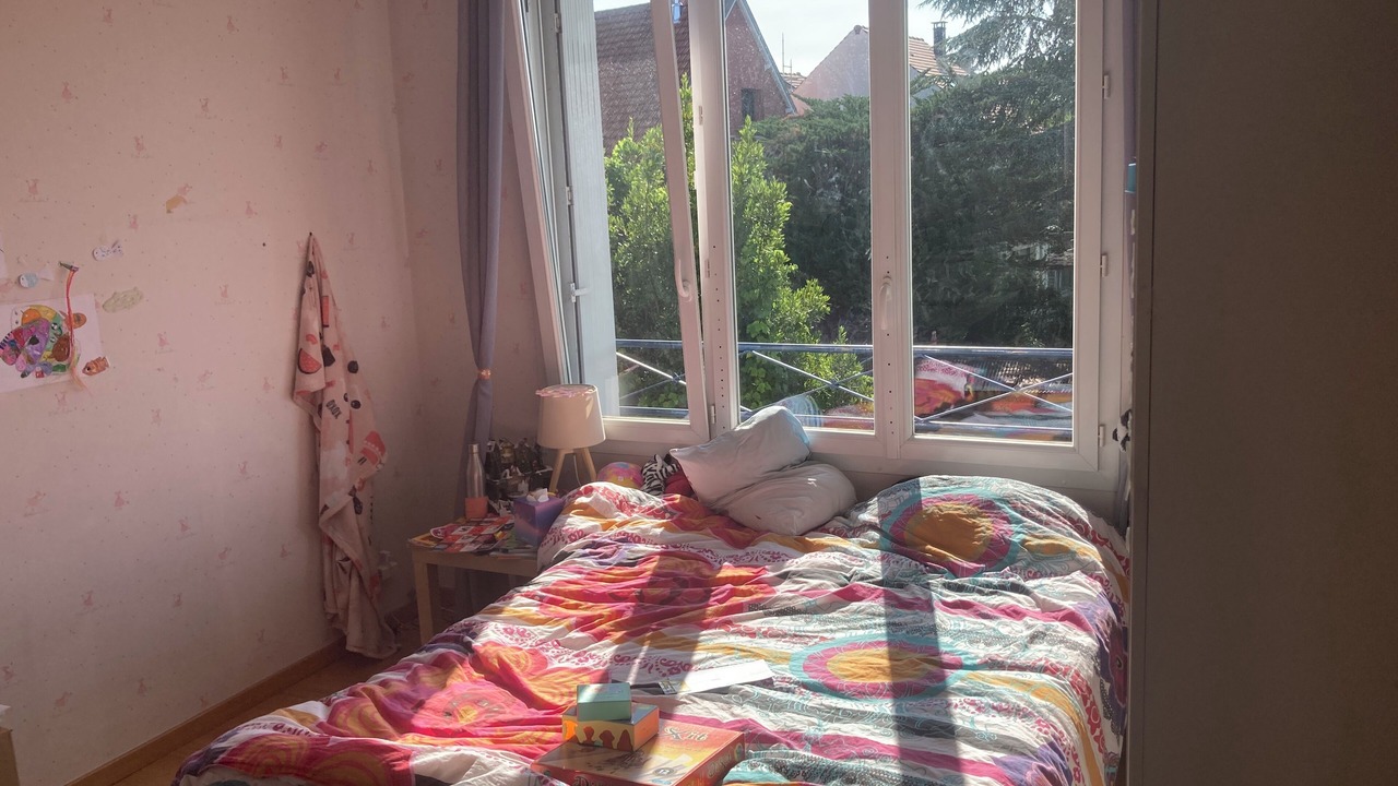Photo of Bedroom in Chatillon
