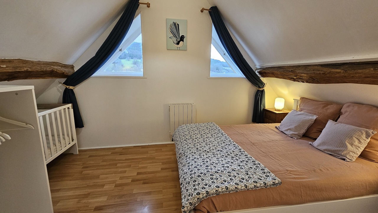 Photo of Bedroom in Vault-de-Lugny