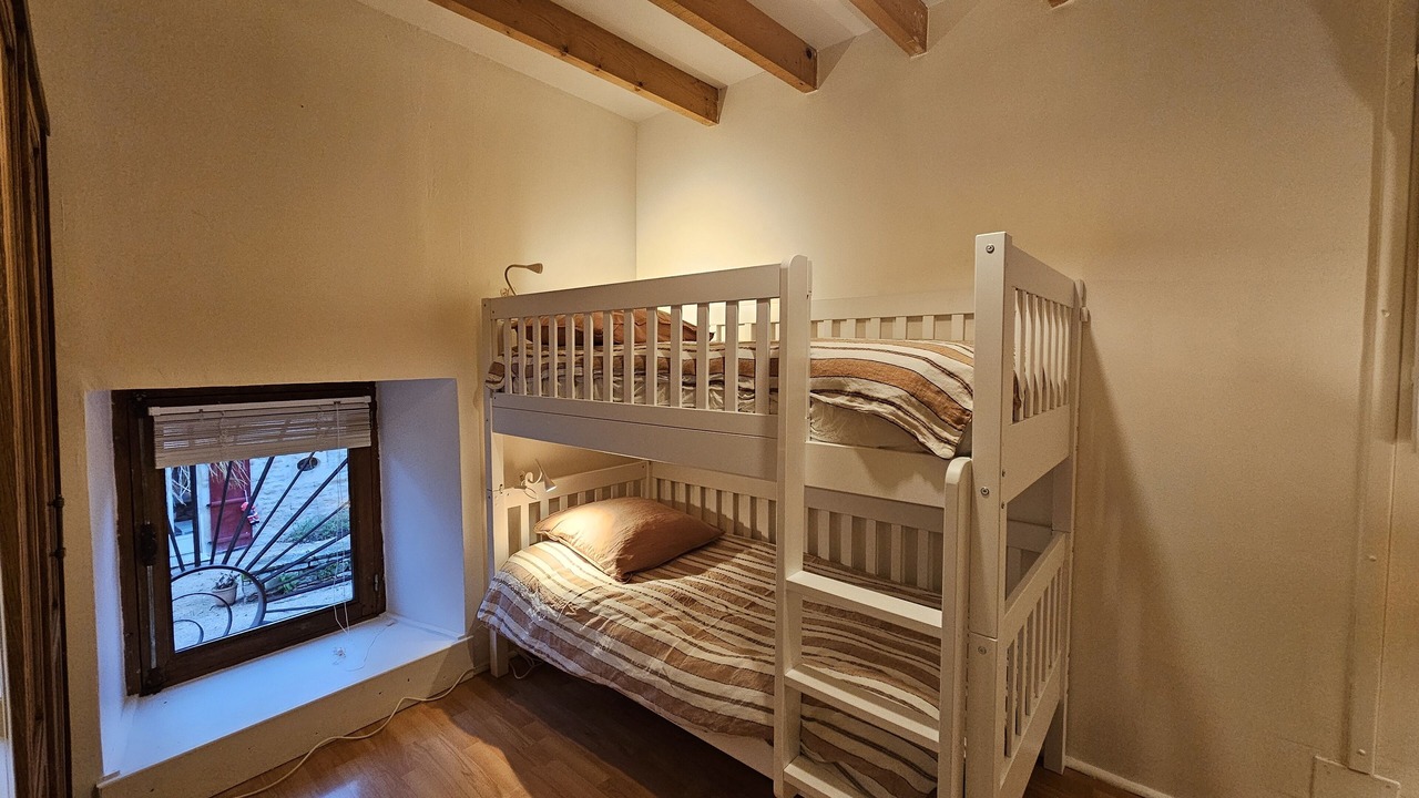 Photo of Bedroom in Vault-de-Lugny