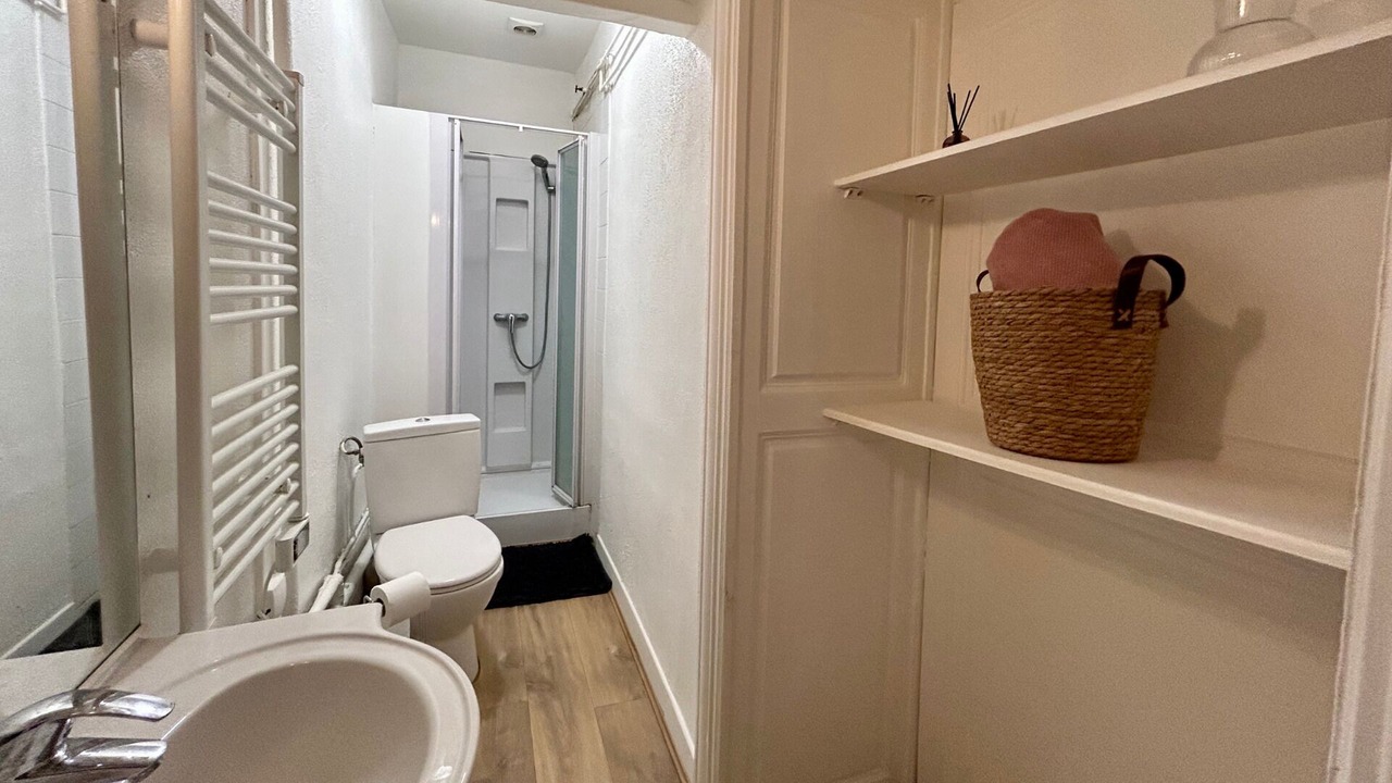 Photo of Bathroom in Autun