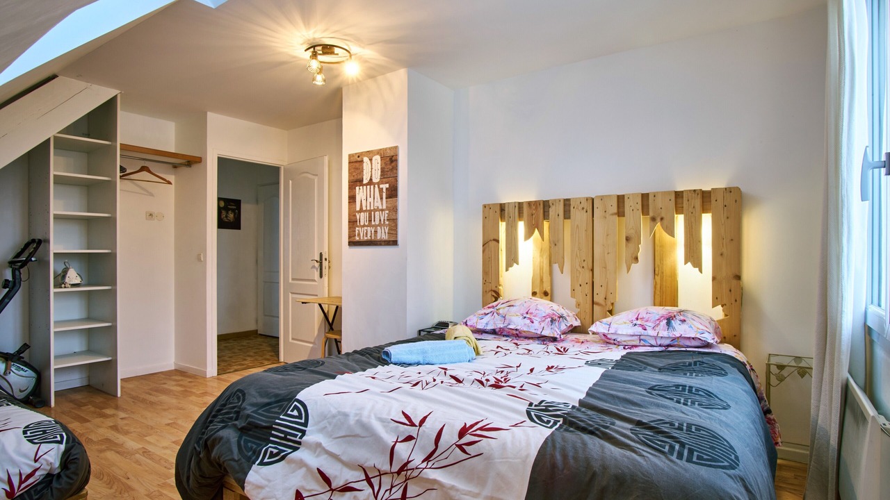 Photo of Bedroom in La Motte-d'Aveillans