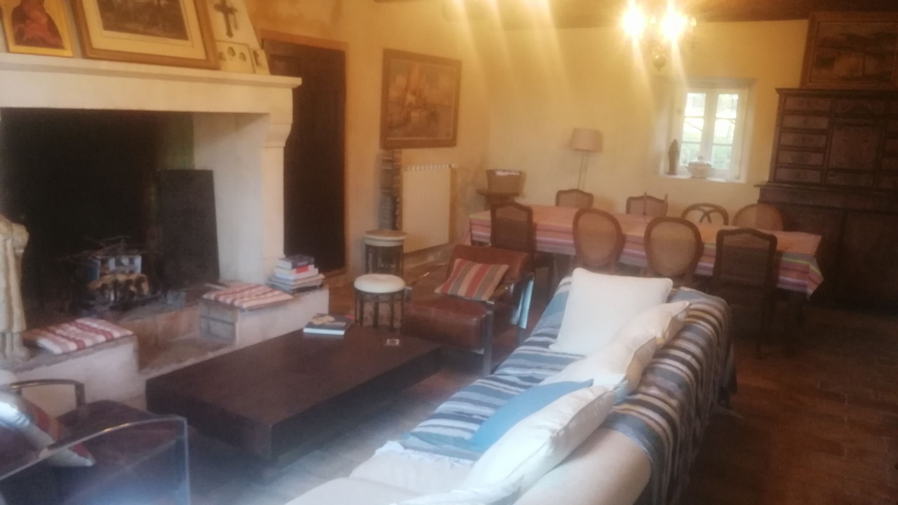 Photo of Livingroom in Saint-Marcel-d'Aredeche