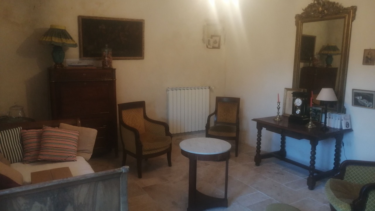 Photo of Livingroom in Saint-Marcel-d'Aredeche
