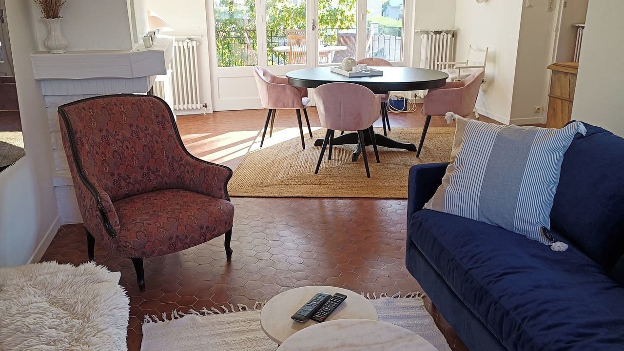 Photo of Livingroom in Serrieres