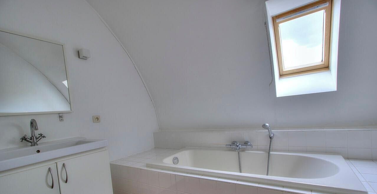 Photo of Bathroom in Regnie-Durette