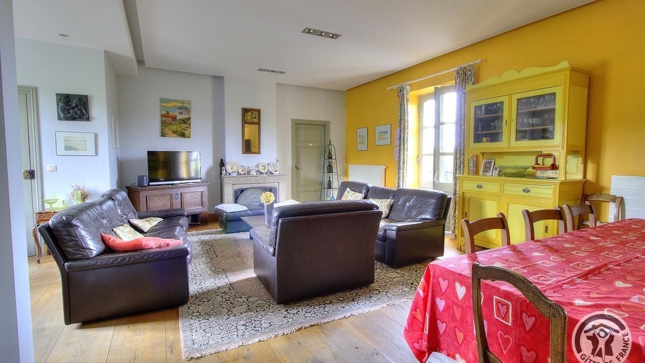 Photo of Livingroom in Regnie-Durette