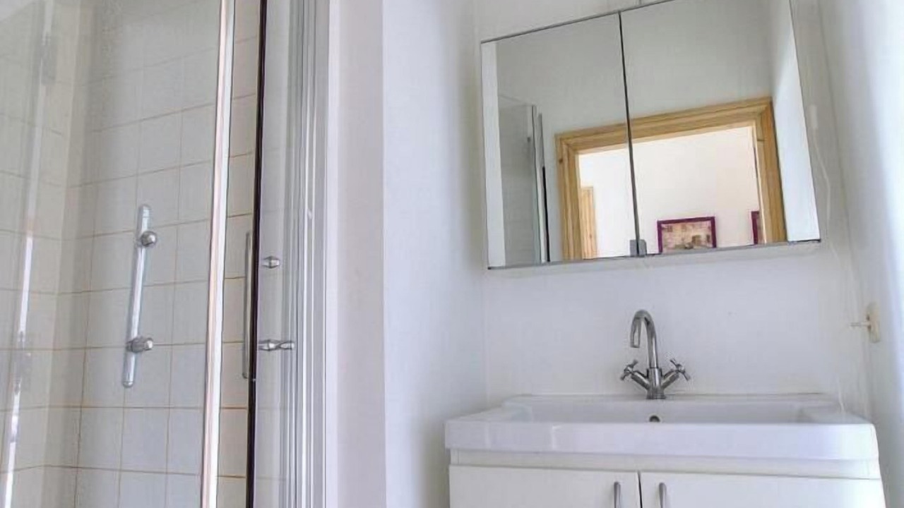 Photo of Bathroom in Regnie-Durette