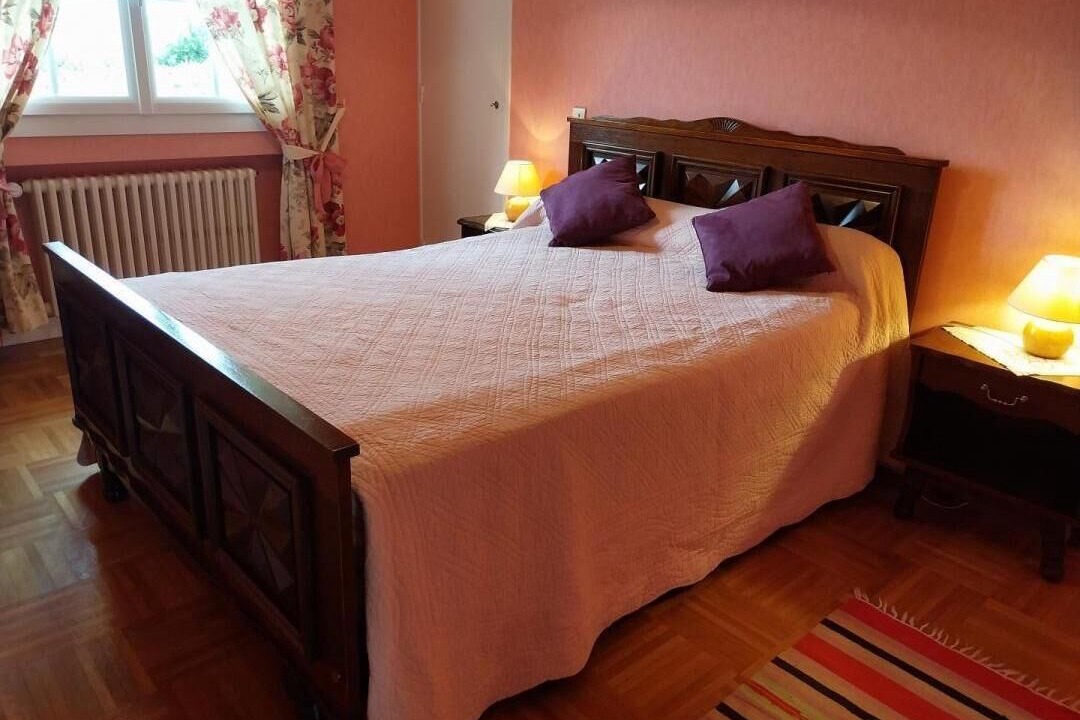 Photo of Bedroom in Serrieres