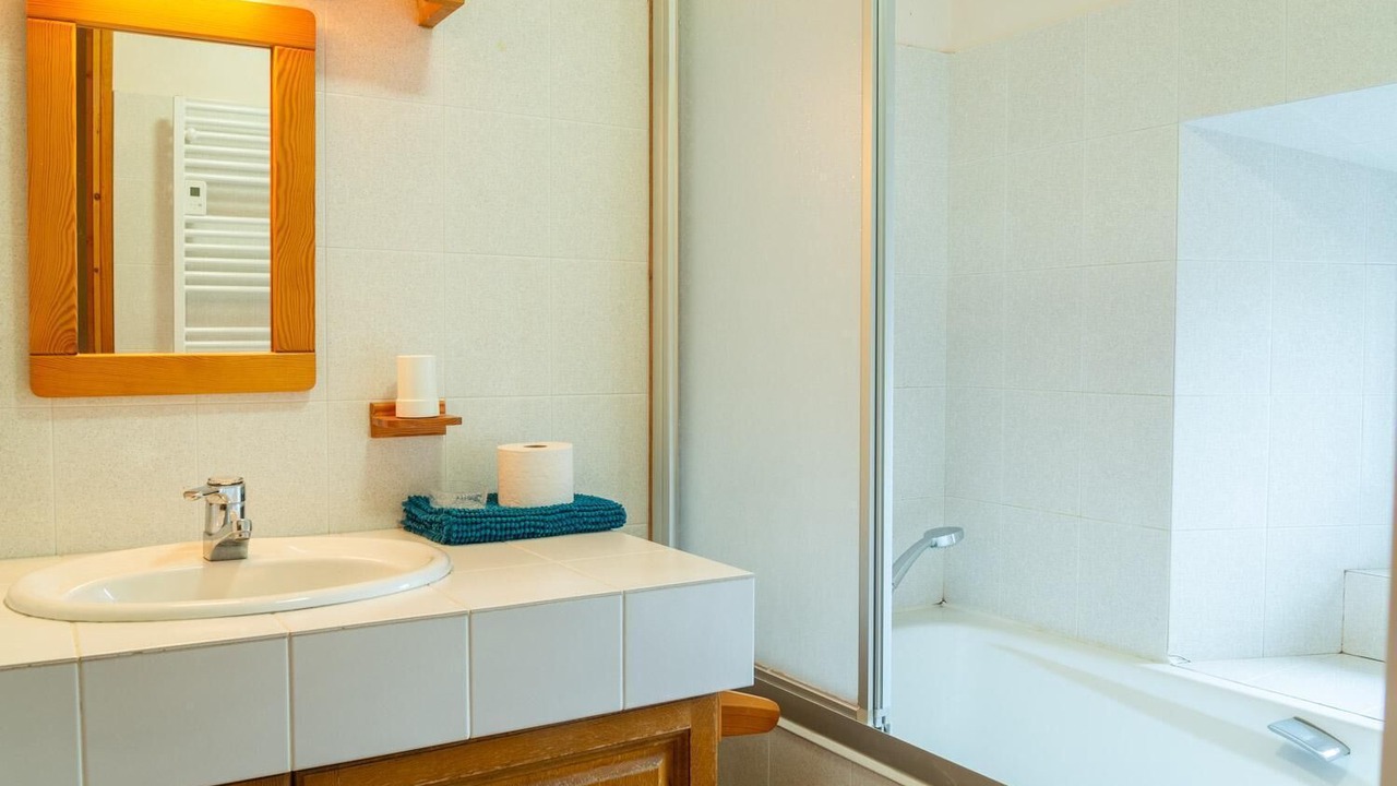 Photo of Bathroom in Chaulhac