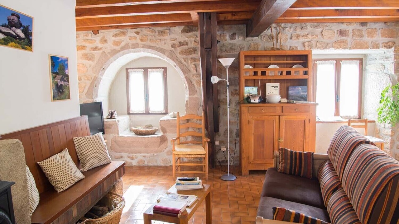Photo of Livingroom in Saint-Sauveur-de-Peyre