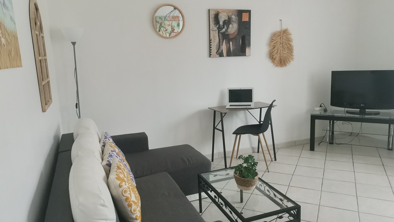 Photo of Livingroom in Paroisse Saint-Vincent-de-Paul
