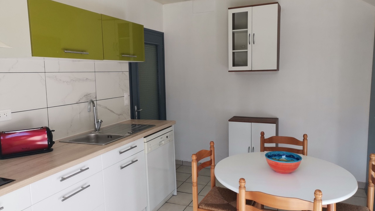 Photo of Kitchen in Paroisse Saint-Vincent-de-Paul