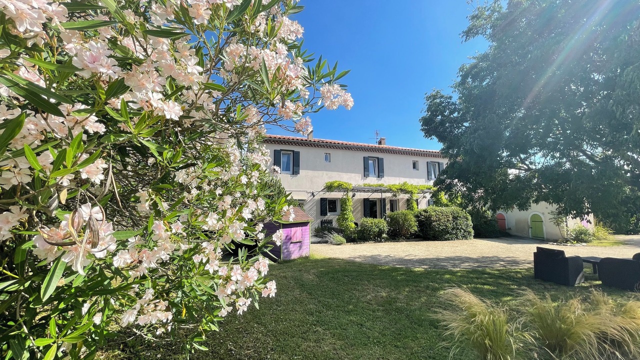 Photo of Outdoor in Montelimar