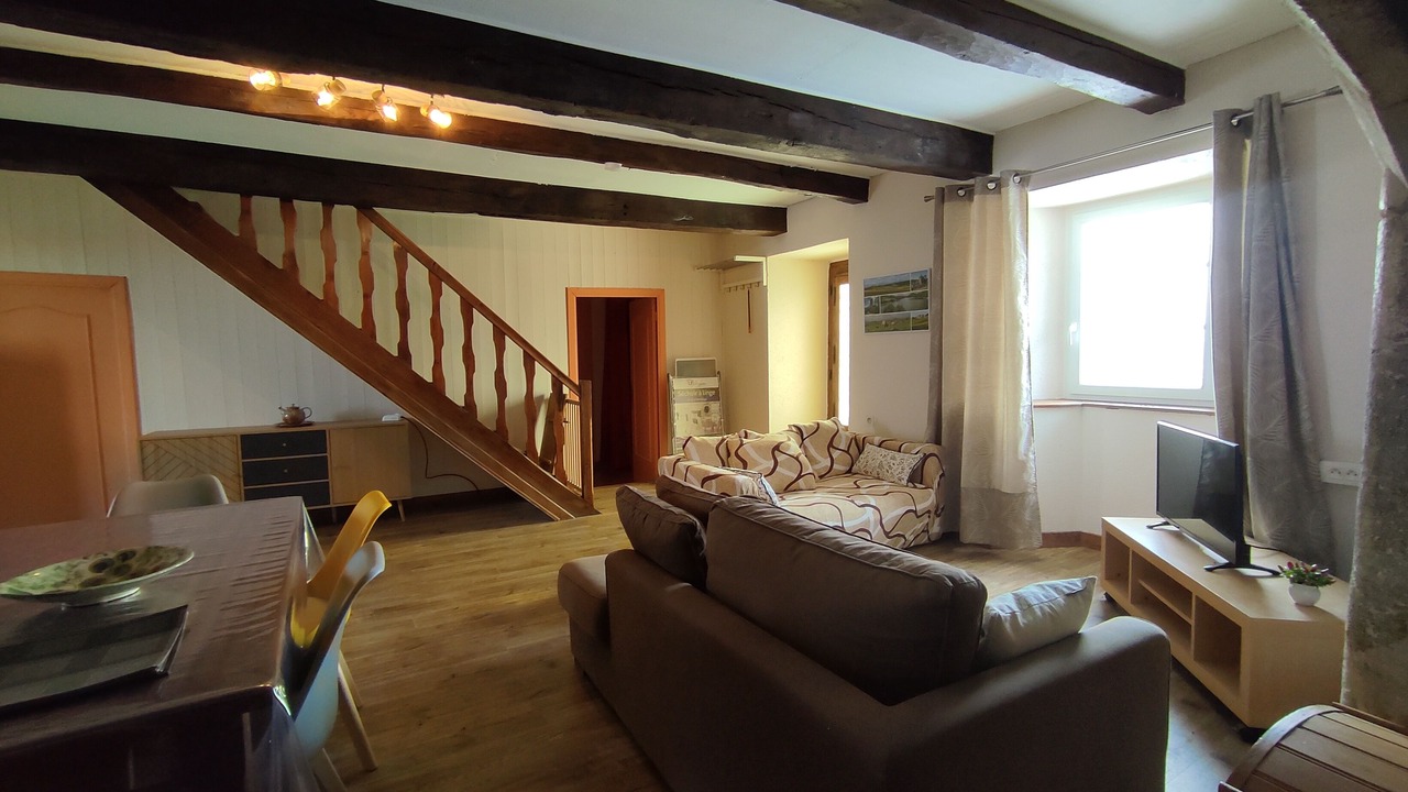 Photo of Livingroom in Castelnau-de-Mandailles