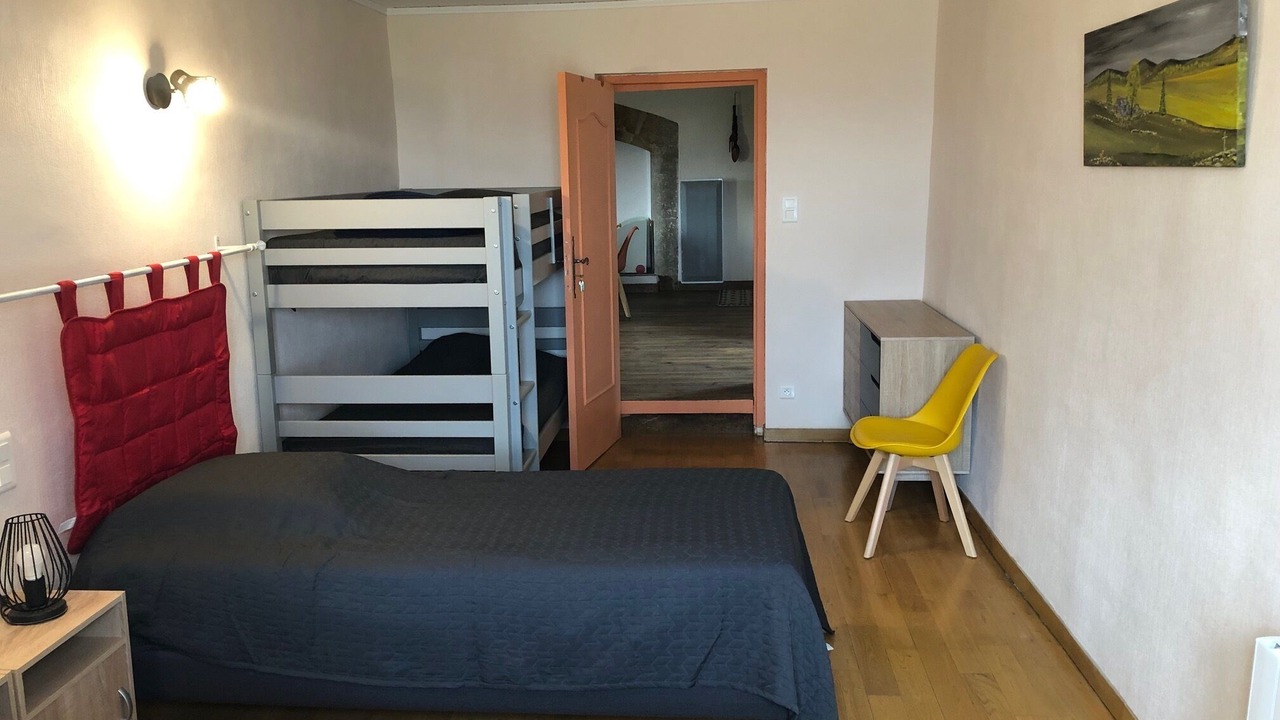 Photo of Bedroom in Castelnau-de-Mandailles