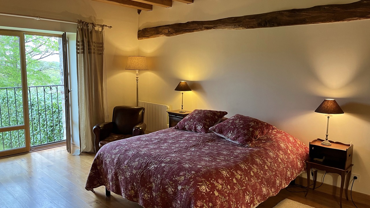 Photo of Bedroom in Saint-Martin-du-Puy