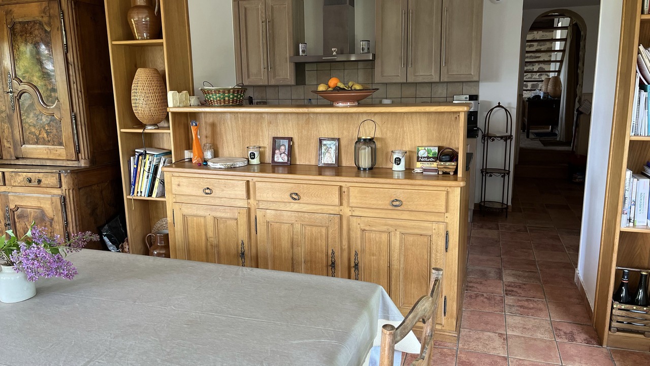 Photo of Kitchen in Saint-Martin-du-Puy