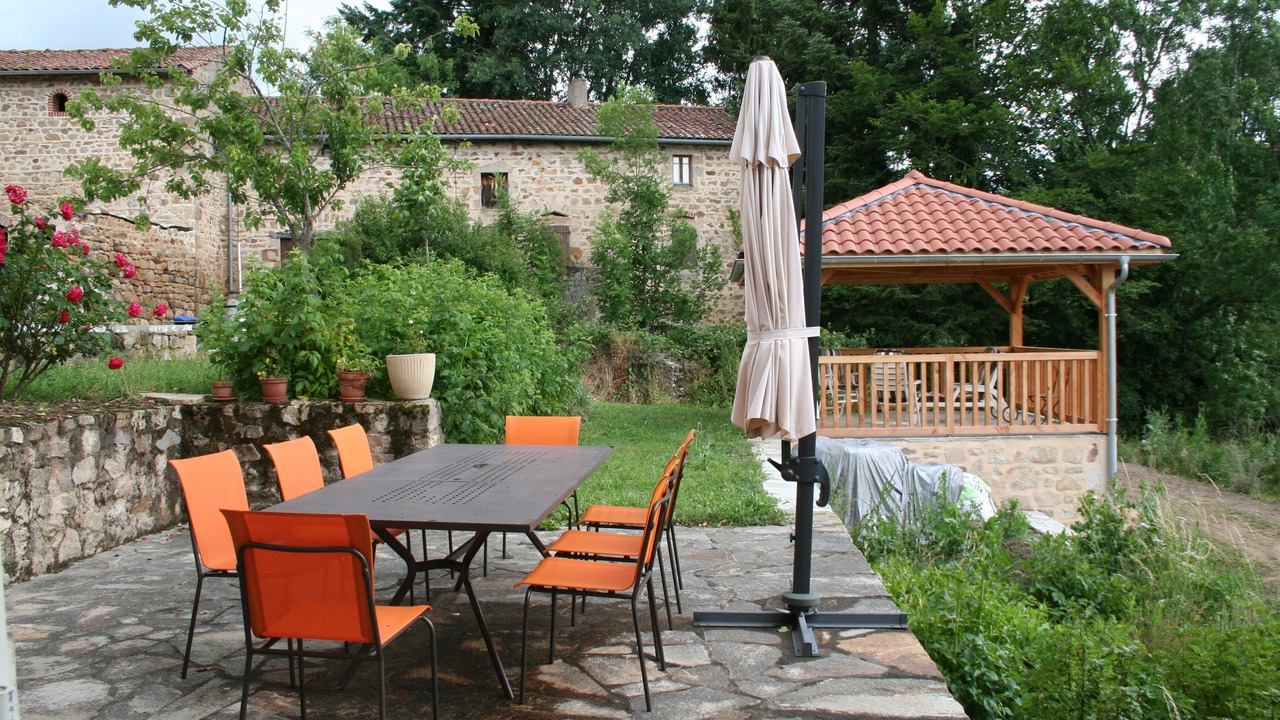 Photo of Outdoor in Saint-Quentin-sur-Sauxillanges